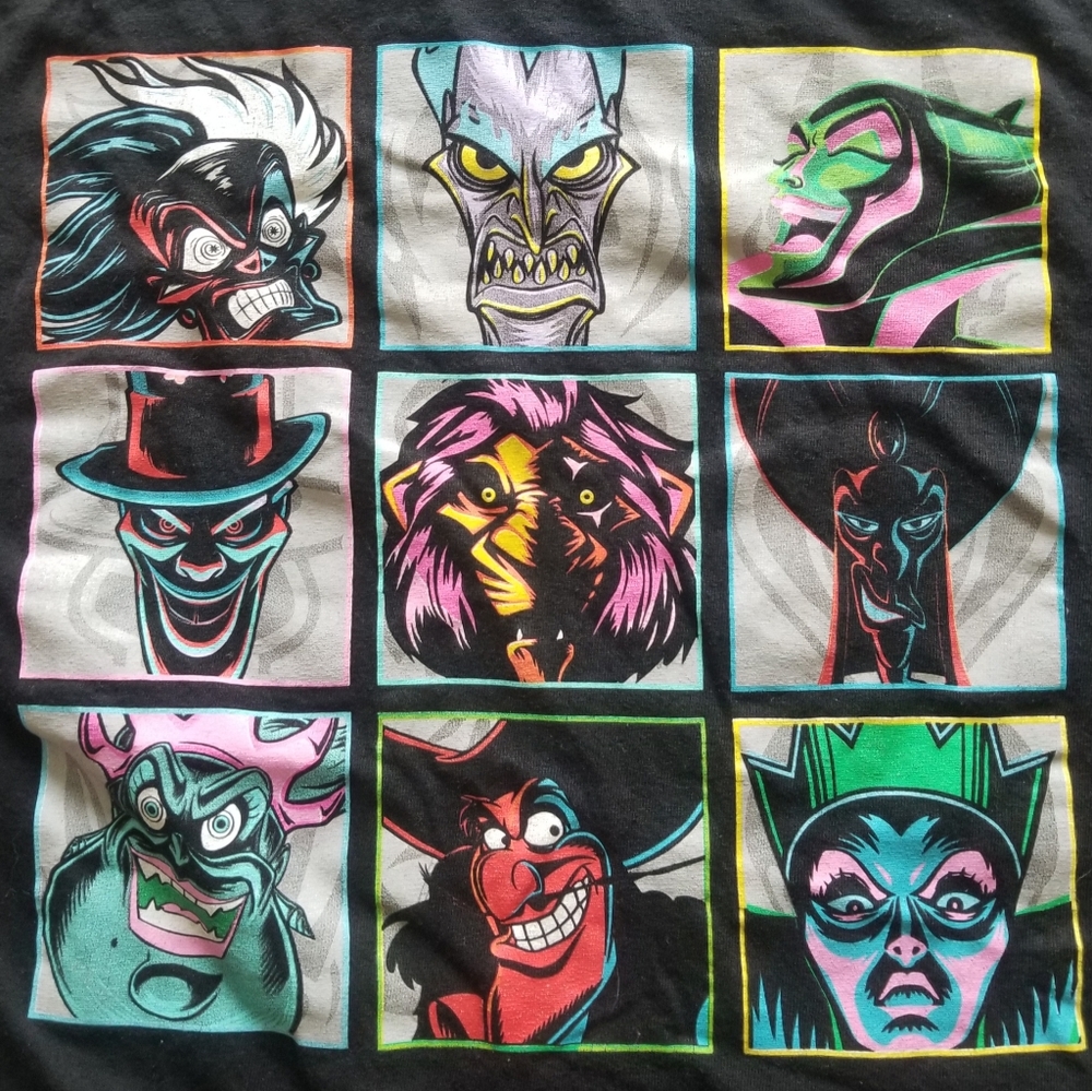 Disney Villains Black Shirt Women XXL